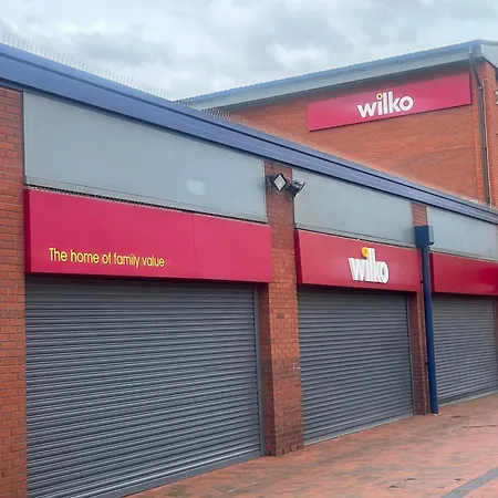 Dynasty - Alison Kelly Close Apartman *