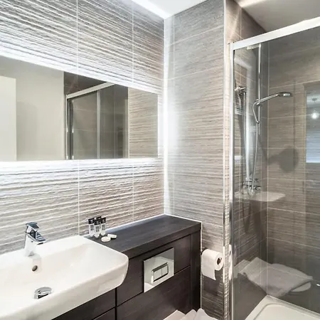 Apartment Spacious 2 Bed In Central Manchester