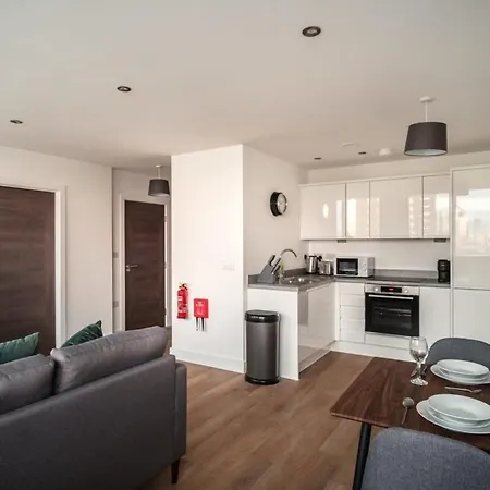 Zeni, Alexandra Rise Modern 1 Bed