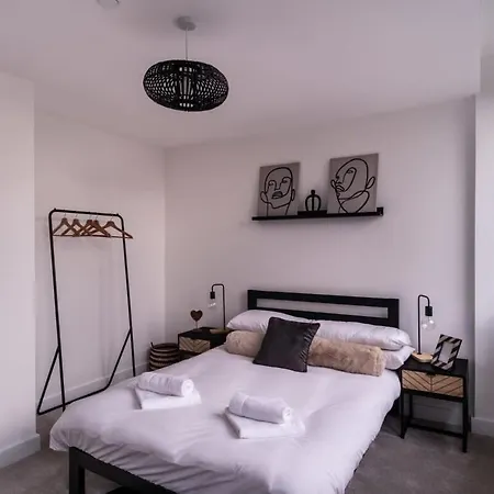 公寓 Stayzeni, Alexandra Rise Sleek 1 Bed 曼彻斯特