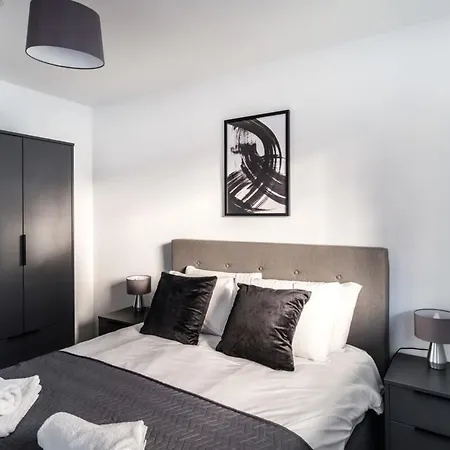 Lägenhet Stunning 2 Bed In Manchester
