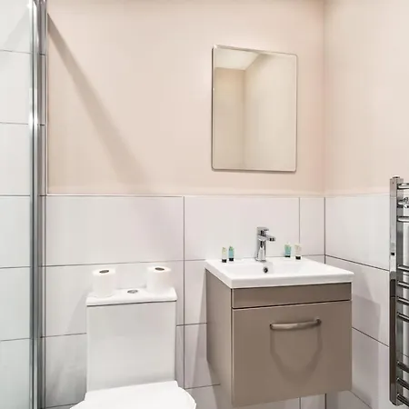 Modern & Bright 2 Bed In * Manchester