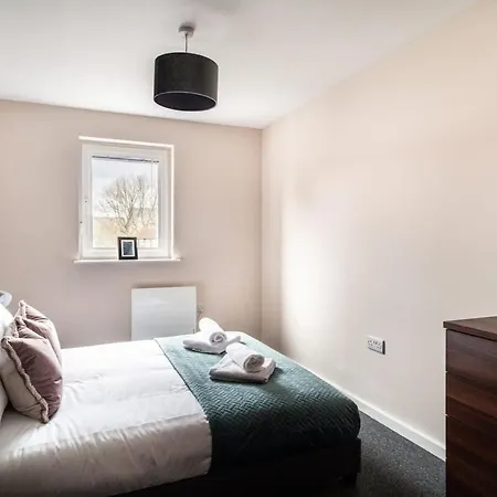 Apartment Modern & Bright 2 Bed In