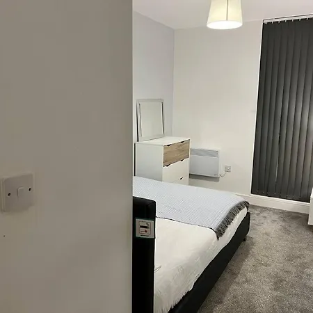 Lovely 2 Bedroom In Apartment