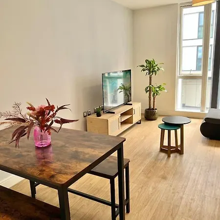 Lovely 2 Bedroom In * Manchester