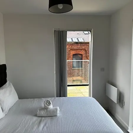 Luxury Central With Secure Parking *