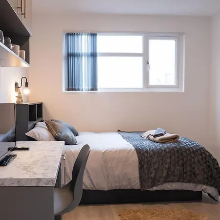 One Bedroom Studio: Old Trafford Manchester