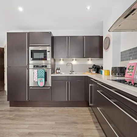 Apartment With Balcony & Secure Parking *