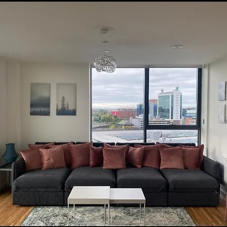 Apartment Panoramic Views *