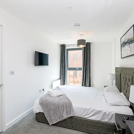 Daire Stylish 2 Bedroom By Old Trafford Manchester
