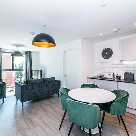 Stylish 2 Bedroom By Old Trafford Manchester
