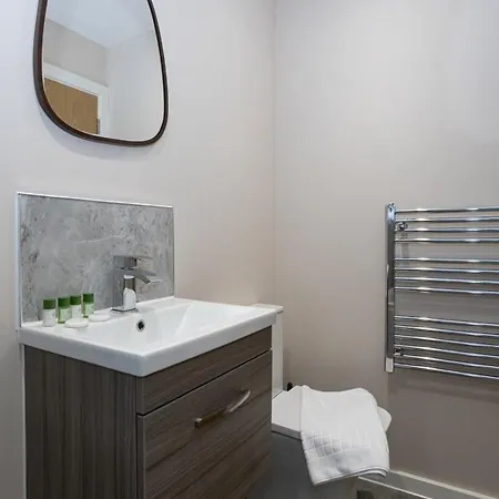 Apartment Lovely 2 Bedroom Modern Manchester