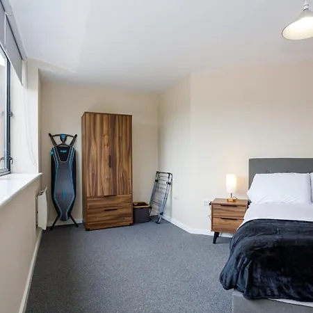 דירה Stylish And Bright 2 Bedroom
