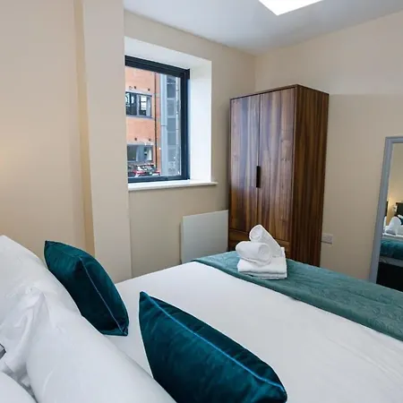 Modern 1 Bedroom Apartment, * Manchester