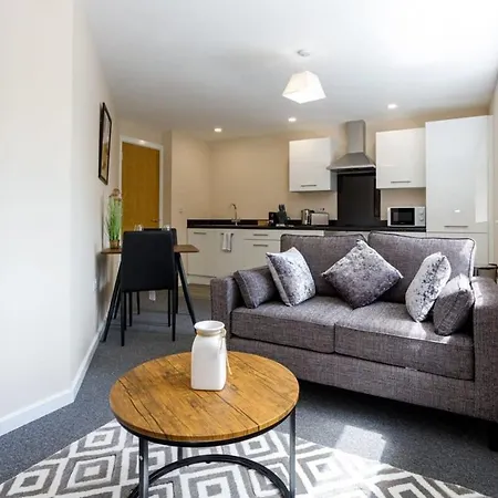 Stylish And Modern 1 Bedroom Apartmán