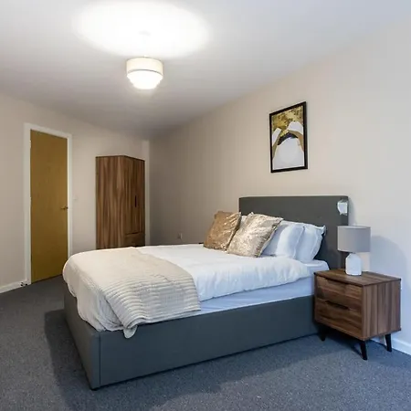 Bright & Modern 1 Bedroom Manchester