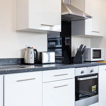 Contemporary 2 Bed Salford Manchester