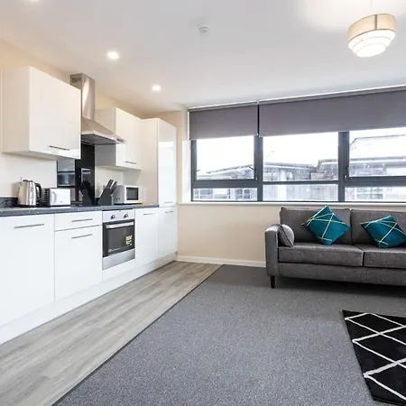 Contemporary 2 Bed Salford *