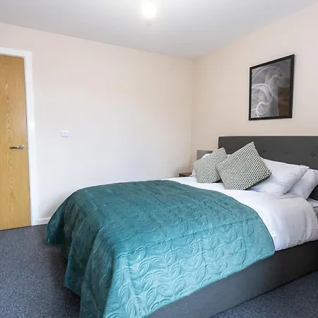 Contemporary 2 Bed Salford * Manchester