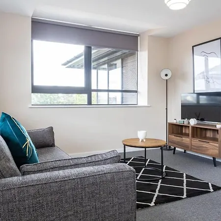 Contemporary 2 Bed Salford Manchester