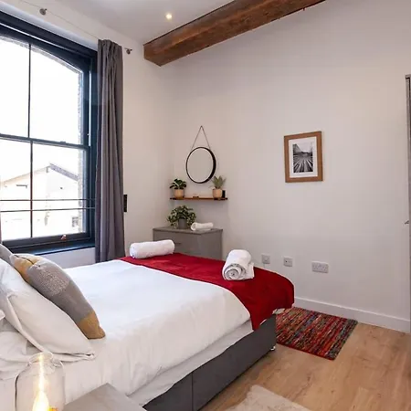 Apartamento Superb 2bed 2bath 5min Walk To Victoria Station Manchester