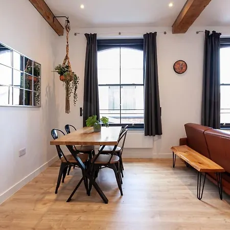 Apartment Superb 2bed 2bath 5min Walk To Victoria Station