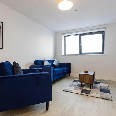 Modern 2 Bed Salford Stunning Views Manchester