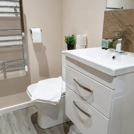 Modern 1 Bedroom In Manchester