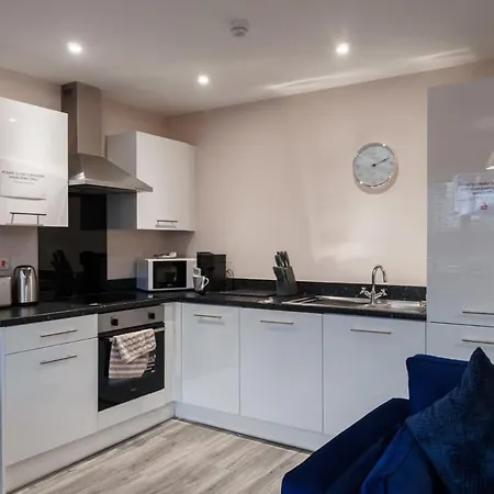 Apartment Lovely 1 Bed In - Sleeps 2 *