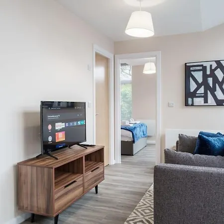 Bright 1 Bed - Sleeps 2 Apartment