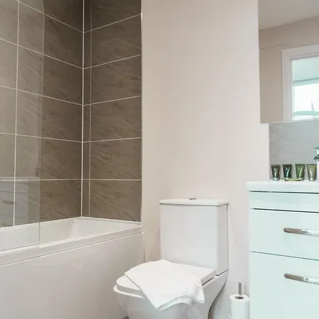 Bright 1 Bed - Sleeps 2 Mánchester