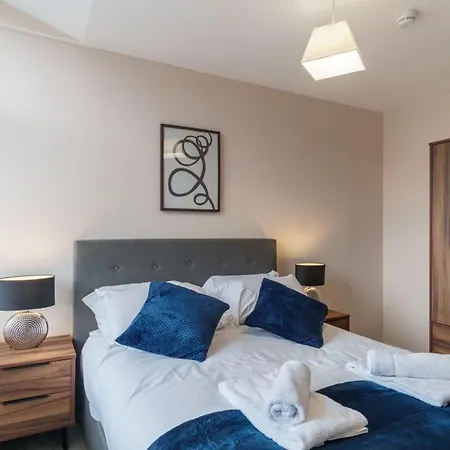 Apartment Bright 2 Bed - Sleeps 4 Manchester