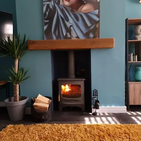 別荘 Gorgeous Edwardian Terrace In Old Trafford マンチェスター