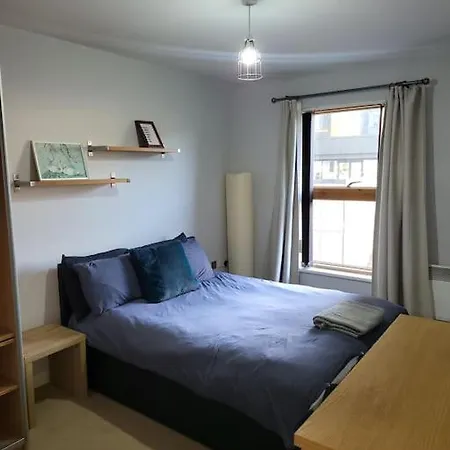 Delightful 2 Bedroom Apartment