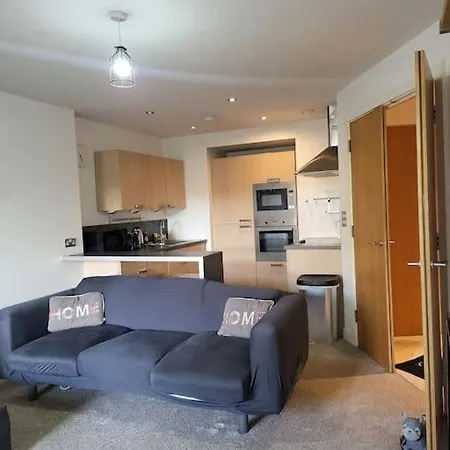 Delightful 2 Bedroom *