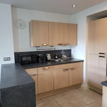 Delightful 2 Bedroom Apartamento Mánchester