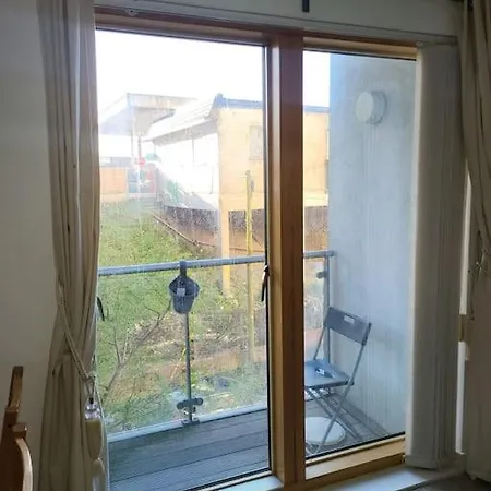 Delightful 2 Bedroom Apartment