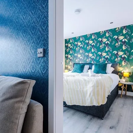 The Ecclesian Deluxe Near Trafford Centre Eccles Train Station Apartment Manchester