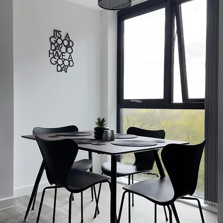 Luxury By Noire Manchester