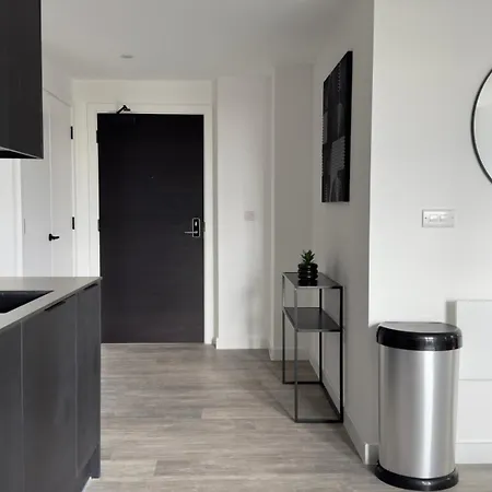 Luxury By Noire Apartman