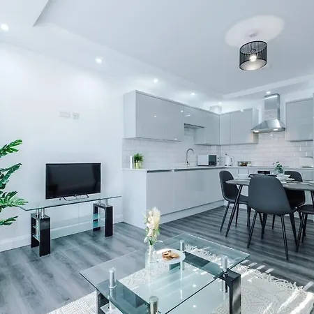 Heart Of Didsbury, Private Gated Car Park By Hass Haus Apartman Manchester
