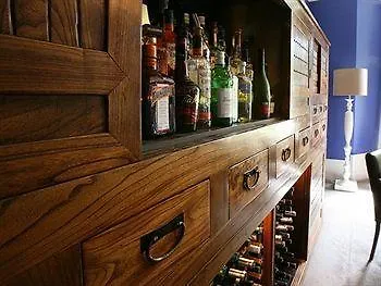 埃里温狄博丽公园酒店