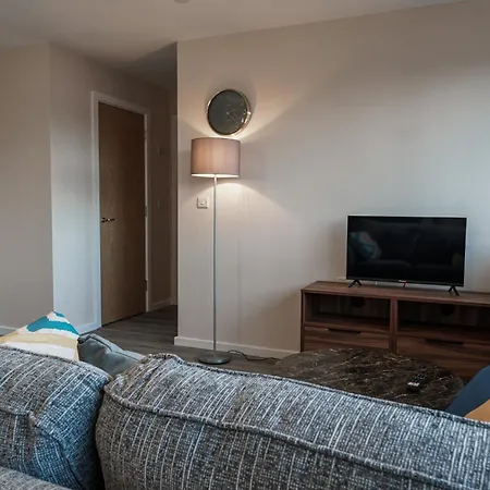 Daire Modern Apartment, Free Parking For Two, Smart Tvs, Location Manchester
