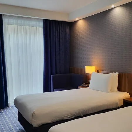 Express Centre By Ihg