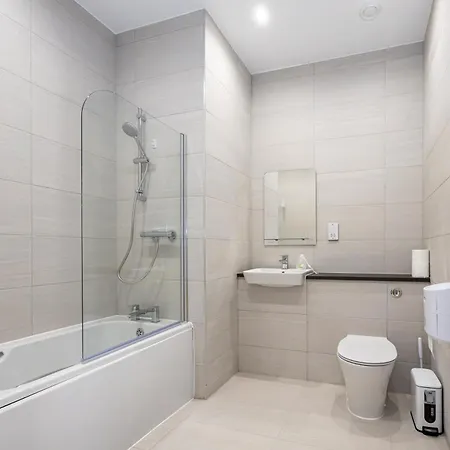 דירה Premium 2-3 Bed Apartments In Chinatown Manchester! *