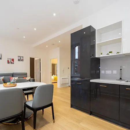 דירה Premium 2-3 Bed Apartments In Chinatown Manchester! *