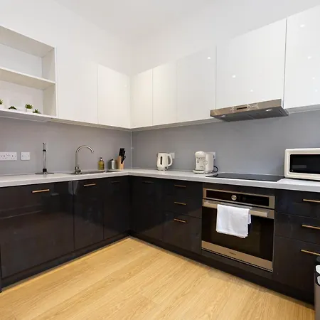 Premium 2-3 Bed Apartments In Chinatown Manchester!