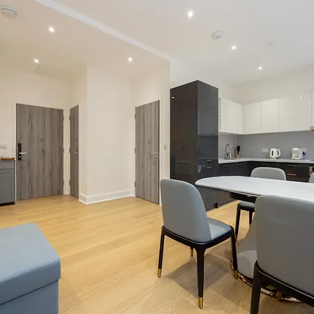 דירה Premium 2-3 Bed Apartments In Chinatown Manchester!