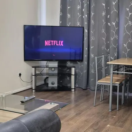 アパート 1 Bed Flat Fully Furnished, Manchester, Hulme, Oxford Rd *