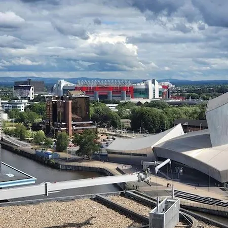 Spectacular 2 Bedroom Manchester